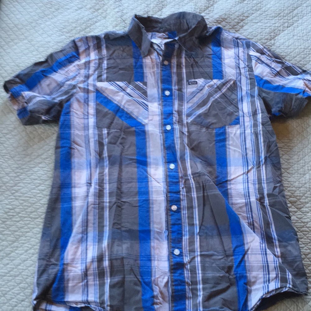 Active dress shirt